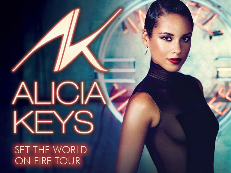 ALICIA KEYS AT ROCHFORD WINES